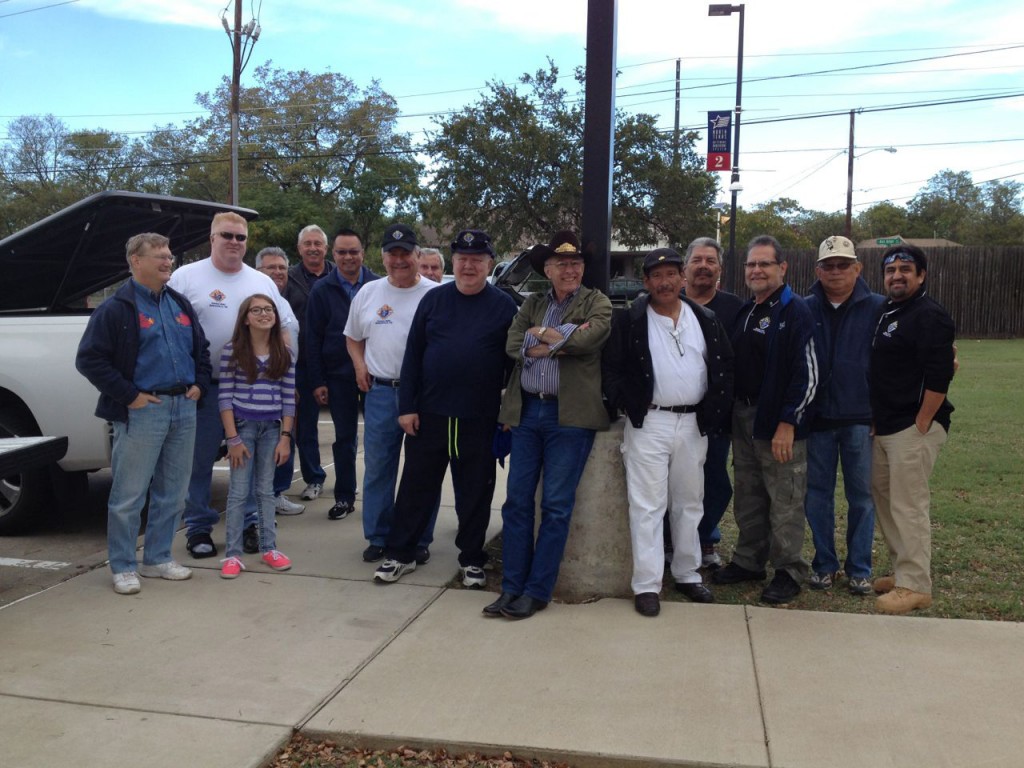 Knights of Council 8157 at the VA Med Ctr Dallas Fall 2014 Cookout