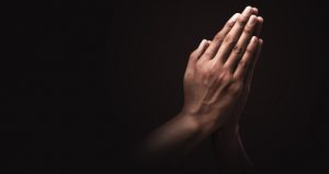 praying-hands-with-faith-2